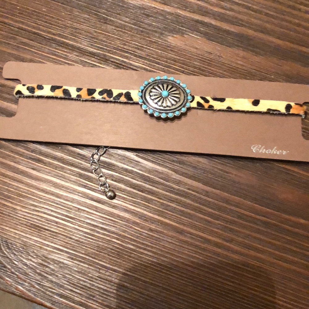 Necklace/choker